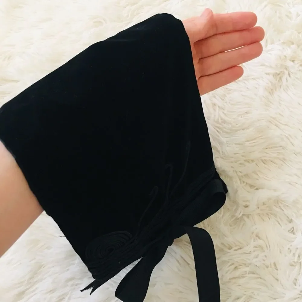 👛 Vintage Black Velvet Tie Clutch Purse 👛